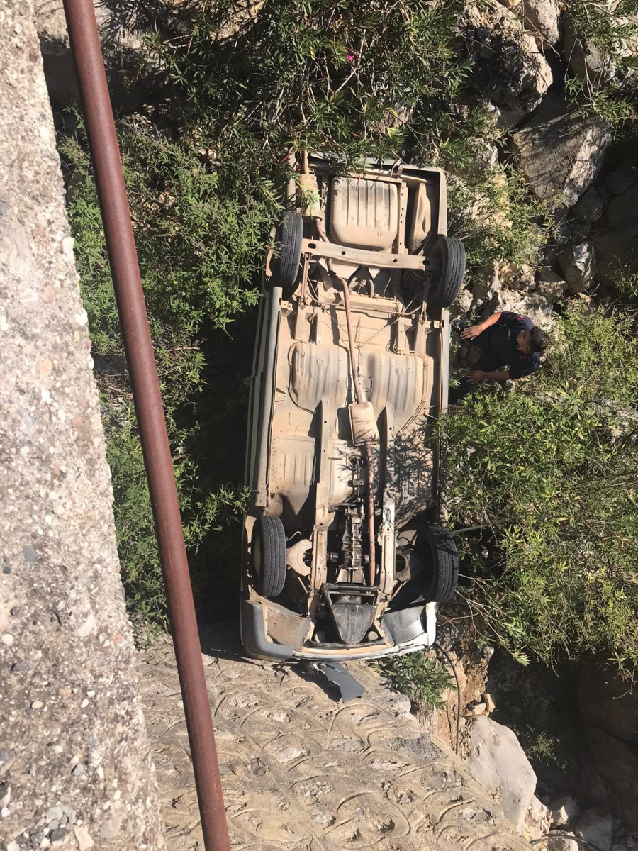 Burdur'da otomobil köprüden düştü: 1 ölü, 1 yaralı