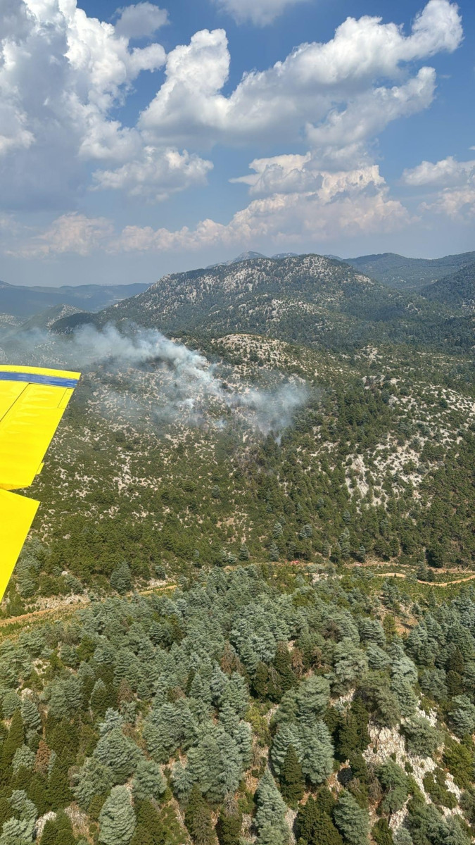 Burdur’da yıldırım düşmesi sonucu çıkan orman yangını söndürüldü.